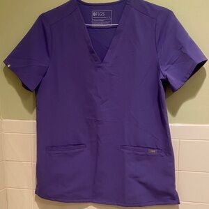 🩷Figs Casma Three Pocket V -Neck Purple Scrub Top Size Medium PO#4884